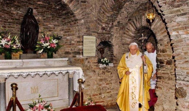 La casa de la Virgen María en Turquía